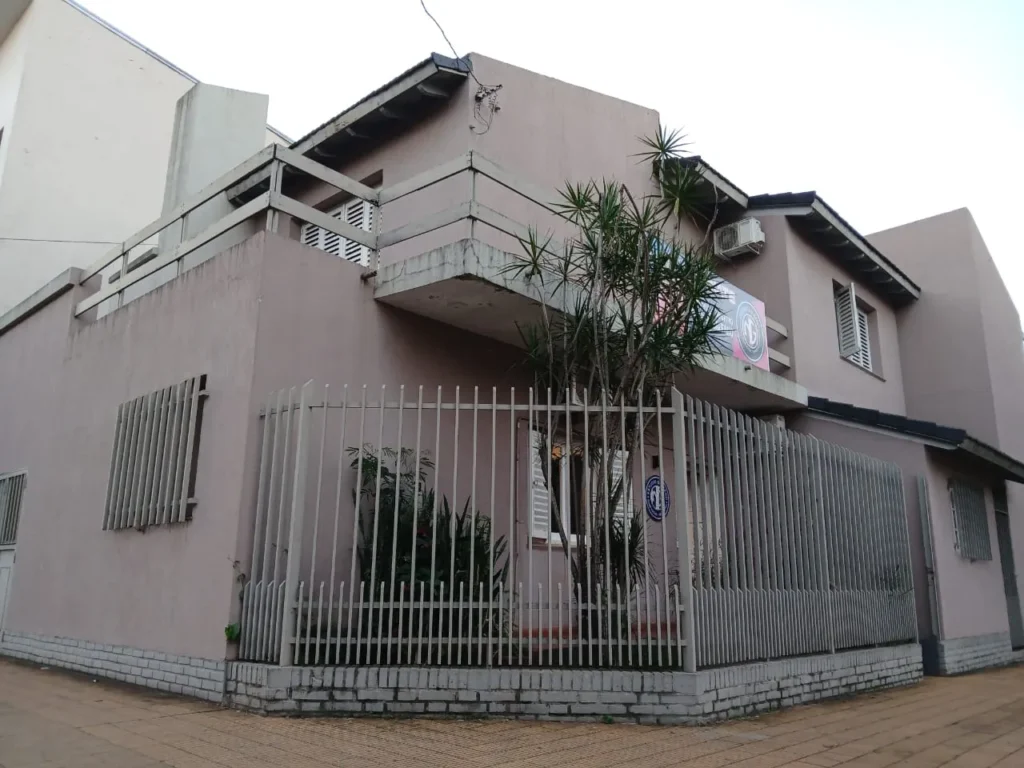 foto frente estudio